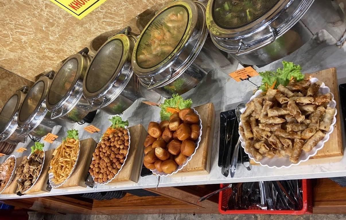Mr Mộc — буфет морепродуктов